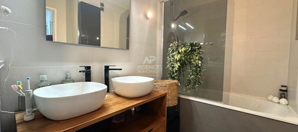 2 Schlafzimmer Wohnung in Sevres, France, Nr. 176674 7