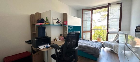 2 Schlafzimmer Wohnung in Sevres, France, Nr. 176674 13