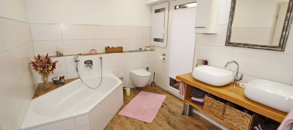 5 chambres Bâtiment à Kleve, Germany No. 195792 8