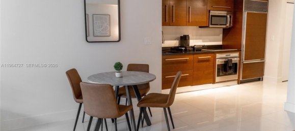 Коммерческая недвижимость 50.72м² в Майами, Майами-Дейд, Флорида, США № 614352 4