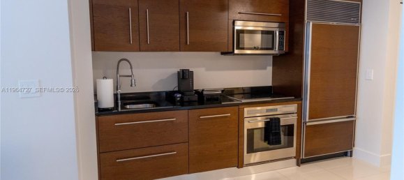 Коммерческая недвижимость 50.72м² в Майами, Майами-Дейд, Флорида, США № 614352 7