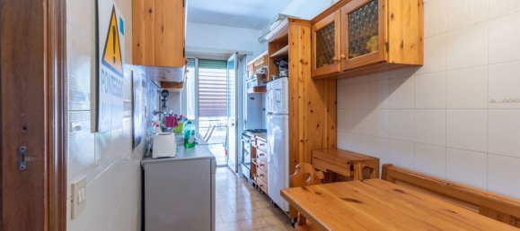 4 rooms Apartment in Rome, Italy No. 261485 7