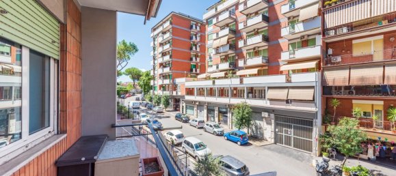 4 rooms Apartment in Rome, Italy No. 261485 4