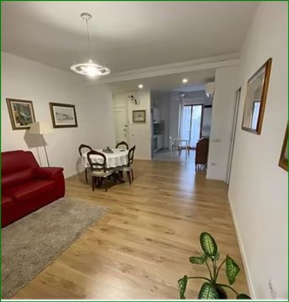 7 bedrooms Apartment in Padua, Italy No. 60514