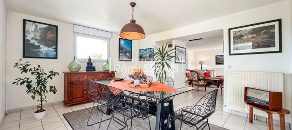 3 bedrooms House in Calvados, France No. 356073 6