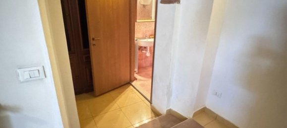 Apartamento de 2 divisões em Arezzo, Italy N.º 261517 2