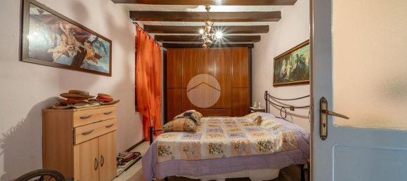 4غرفة منزل في Lesignano de' Bagni, Italy رقم 298858 16