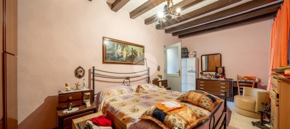 4غرفة منزل في Lesignano de' Bagni, Italy رقم 298858 15