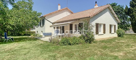 4 Schlafzimmer Haus in Thouars, France, Nr. 277476 2