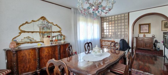 7 rooms Villa in Legnaro, Italy No. 236500 8