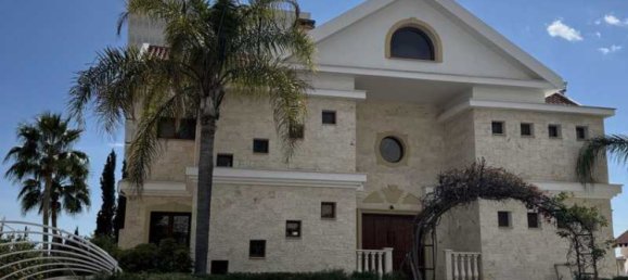 Villa de 6 dormitorios en Agios Tychonas, Cyprus No. 21433 2