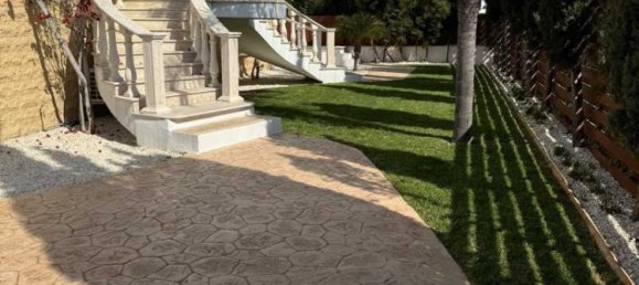 Villa de 6 dormitorios en Agios Tychonas, Cyprus No. 21433 5