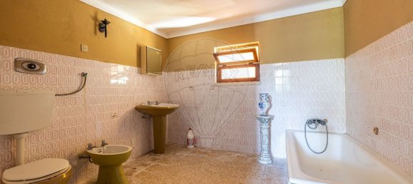 2 bedrooms House in Batalha, Portugal No. 30003 3