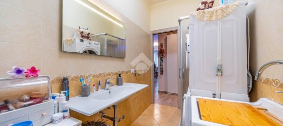 3 غرف نوم شقة في Reggio Emilia, Italy رقم 325569 20