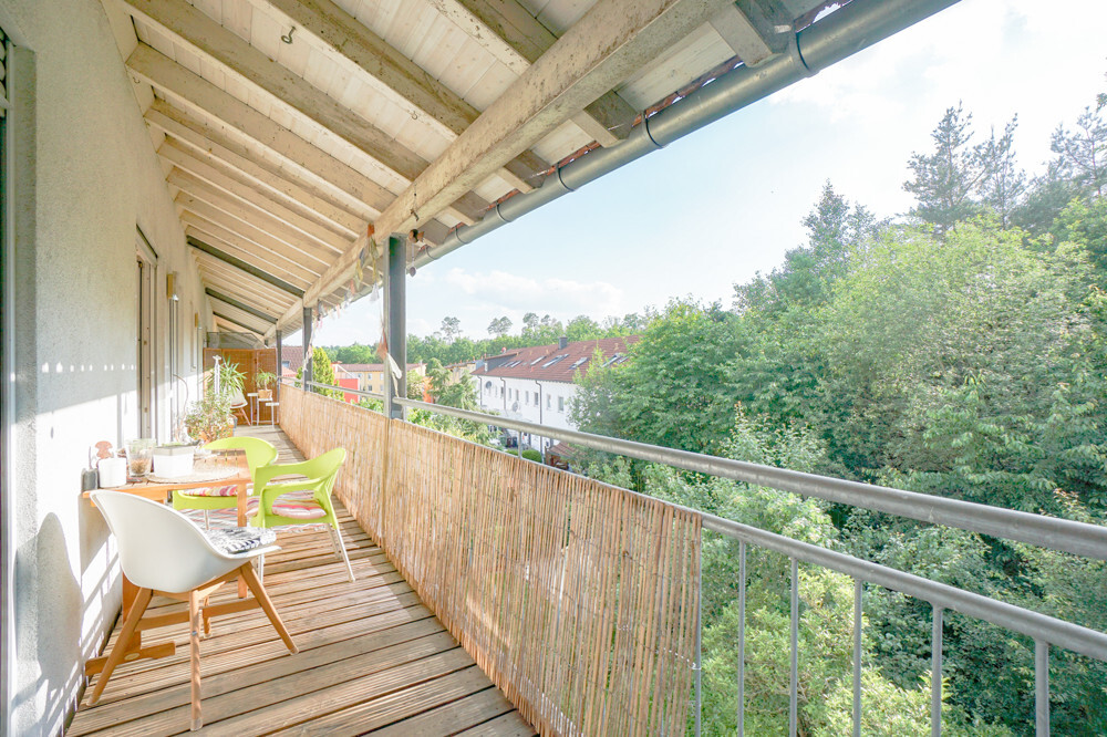 Apartamento de 3 habitaciónes en Roth, Germany No. 180793