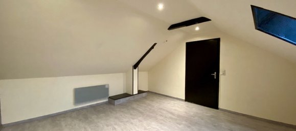 6 bedrooms Building in La Longueville, France No. 80607 14