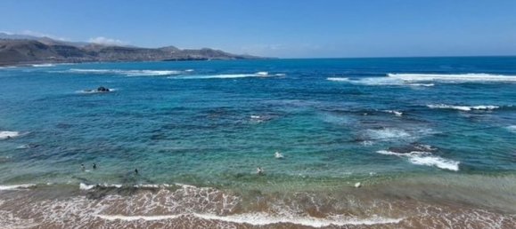 Дом с 5 спальнями в Лас-Пальмас-де-Гран-Канария, Испания № 161454 2