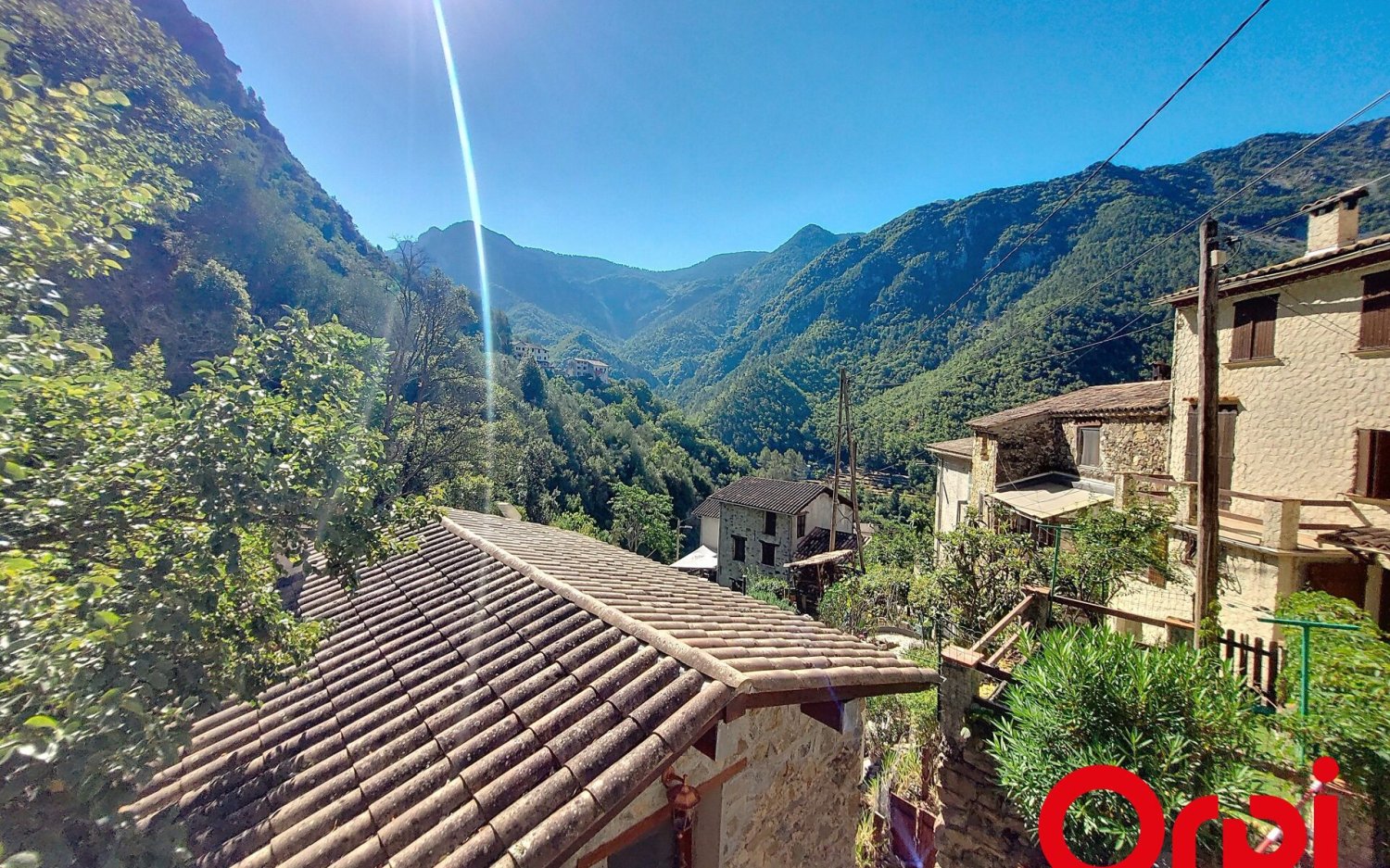 Villa de 2 habitaciónes en Alpes-Maritimes, France No. 297372