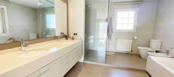 4 Schlafzimmer Haus in Palau-Solita I Plegamans, Spain, Nr. 142346 23