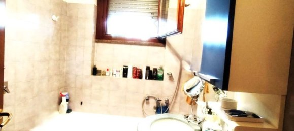 3 chambres Appartement à Rozzano, Italy No. 370155 10