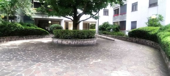 3 chambres Appartement à Rozzano, Italy No. 370155 12