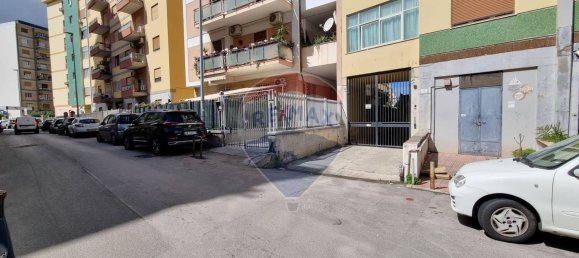 33m² Garage in Palermo, Italy No. 222657 3