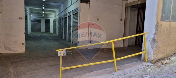 33m² Garage in Palermo, Italy No. 222657 6