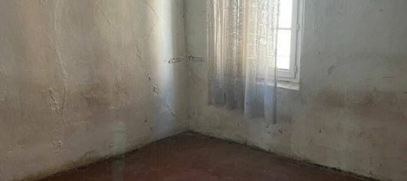 1 bedroom Apartment in Le Luc, France No. 286798 2