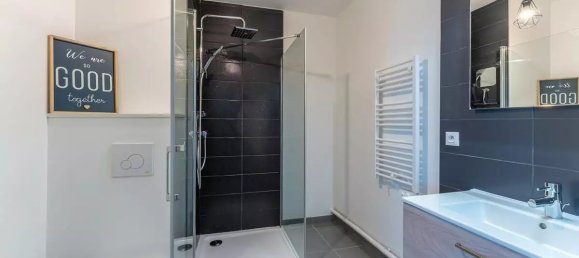 3-salle Appartement à Nanterre, France No. 282793 7