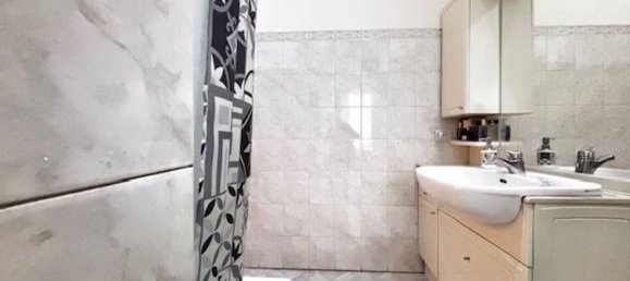 3-Zimmer Wohnung in Varese, Italy, Nr. 67919 17