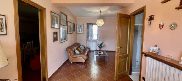 15-Zimmer Villa in Capannori, Italy, Nr. 177399 11