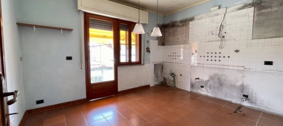 15-Zimmer Villa in Capannori, Italy, Nr. 177399 32