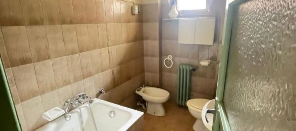 Apartamento de 3 divisões em Broni, Italy N.º 181209 20