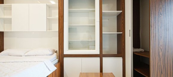 1 bedroom Apartment in District 4, Vietnam No. 16001 3