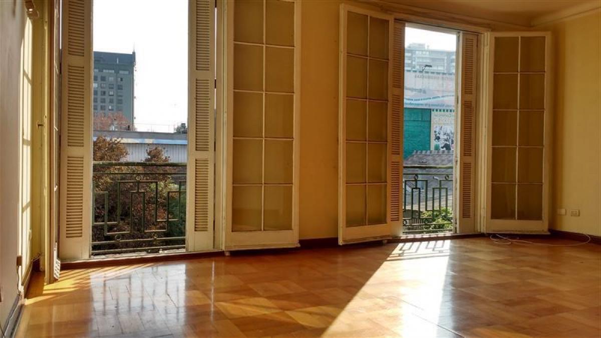 Apartamento de 2 dormitorios en Santiago, Chile No. 4471