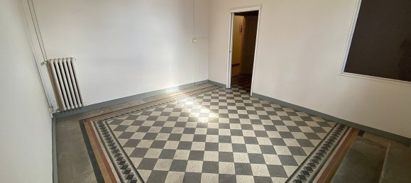 6 rooms Apartment in Arezzo, Italy No. 44525 13