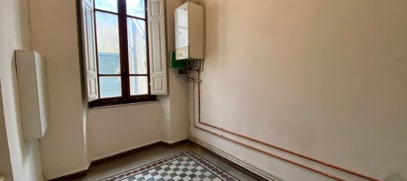6 rooms Apartment in Arezzo, Italy No. 44525 22