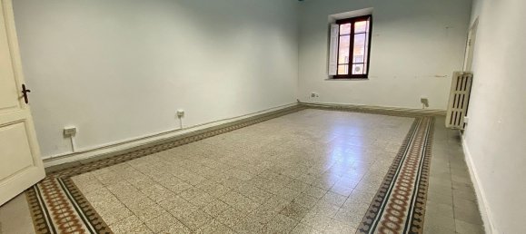 6 rooms Apartment in Arezzo, Italy No. 44525 8