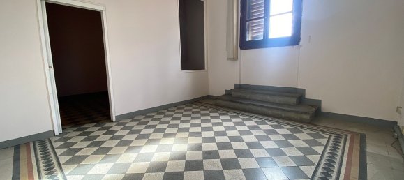 6 rooms Apartment in Arezzo, Italy No. 44525 12