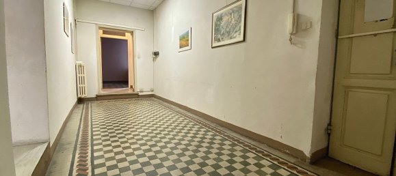 6 rooms Apartment in Arezzo, Italy No. 44525 10