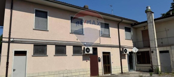 2 Schlafzimmer Wohnung in Boltiere, Italy, Nr. 352718 20