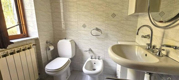 6 rooms Villa in Sarzana, Italy No. 17287 14