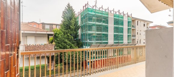 6 rooms House in San Giuliano Milanese, Italy No. 314208 45