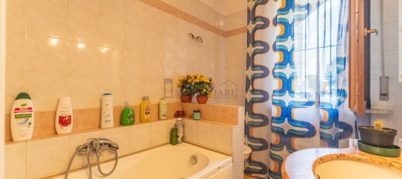 6 rooms House in San Giuliano Milanese, Italy No. 314208 16