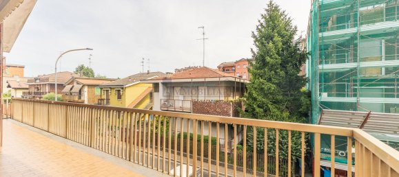 6 rooms House in San Giuliano Milanese, Italy No. 314208 48