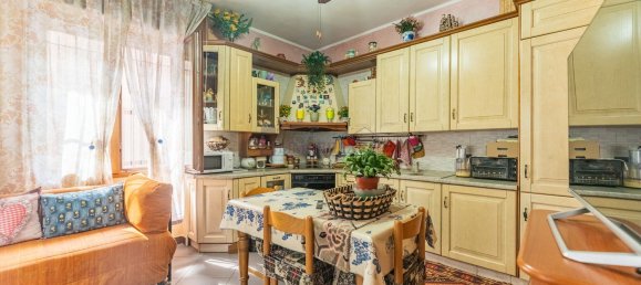 6 rooms House in San Giuliano Milanese, Italy No. 314208 11