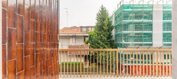 6 rooms House in San Giuliano Milanese, Italy No. 314208 44