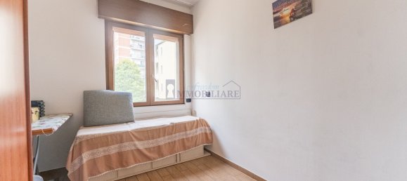 6 rooms House in San Giuliano Milanese, Italy No. 314208 36