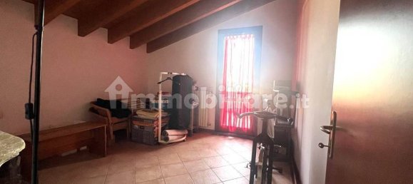 Penthouse T2 em Ostiglia, Italy N.º 221460 10