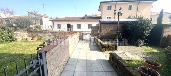 Penthouse T2 em Ostiglia, Italy N.º 221460 18